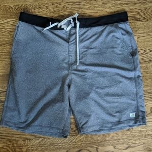 Vuori Cross Trainer Shorts (34)